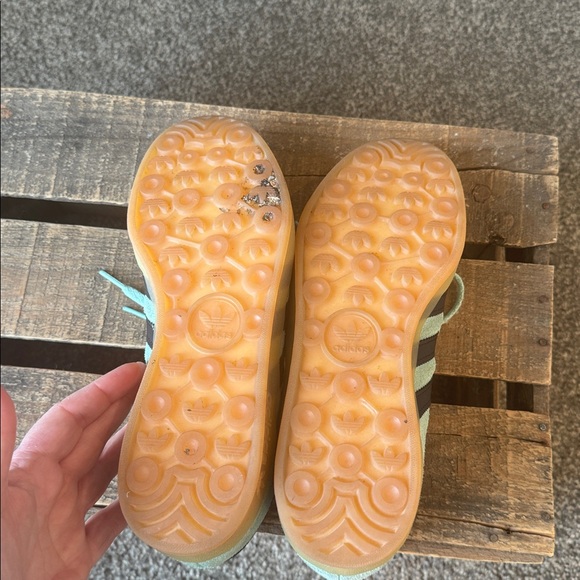 Adidas Gazelle Indoor Sneakers Clear Mint Black Stripes Gum Sole size 8 men’s - Picture 8 of 12